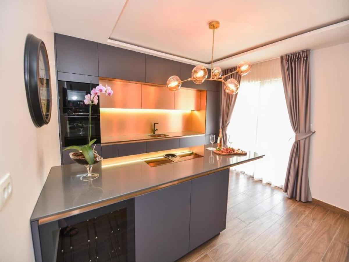 Calypso Royal Apartment Zadar Exterior photo